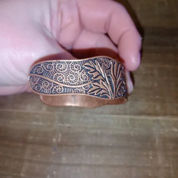 Paparazzi Daisy Paradise - Copper Bracelet - Picture 3 of 3